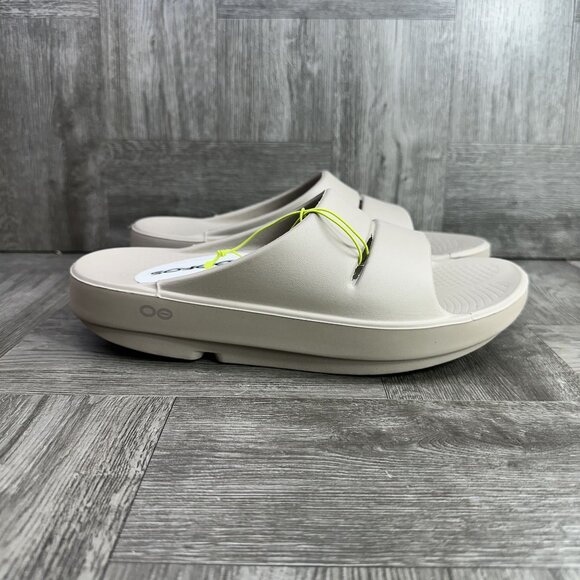 OOFOS NOMAD Women's size 10/EURO 41 Tan Sandals - Picture 1 of 6